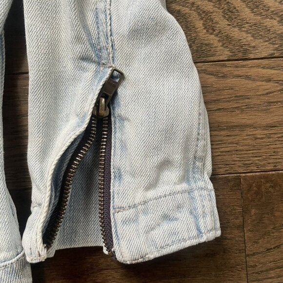 Gap Kids Jean Jacket Girls Size Small Zipper Long Sleeve Light Blue Denim - Picture 9 of 11